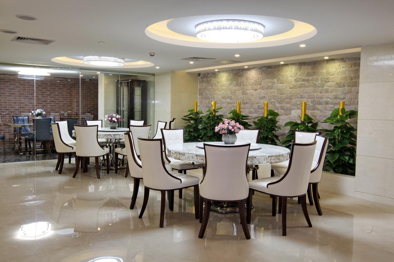 Guangzhou Jin Wan Li Business Hotel Bagian luar foto