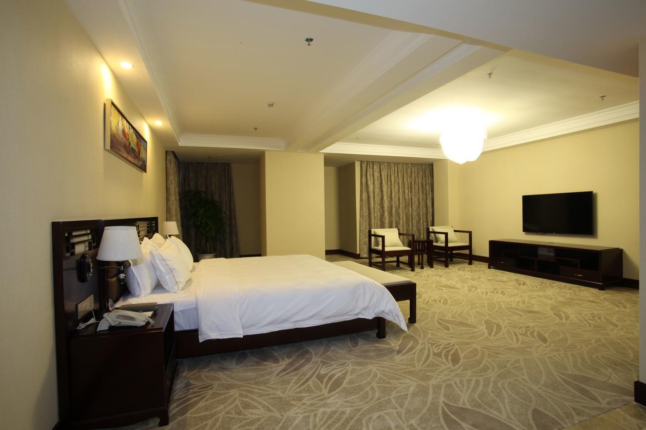 Guangzhou Jin Wan Li Business Hotel Bagian luar foto