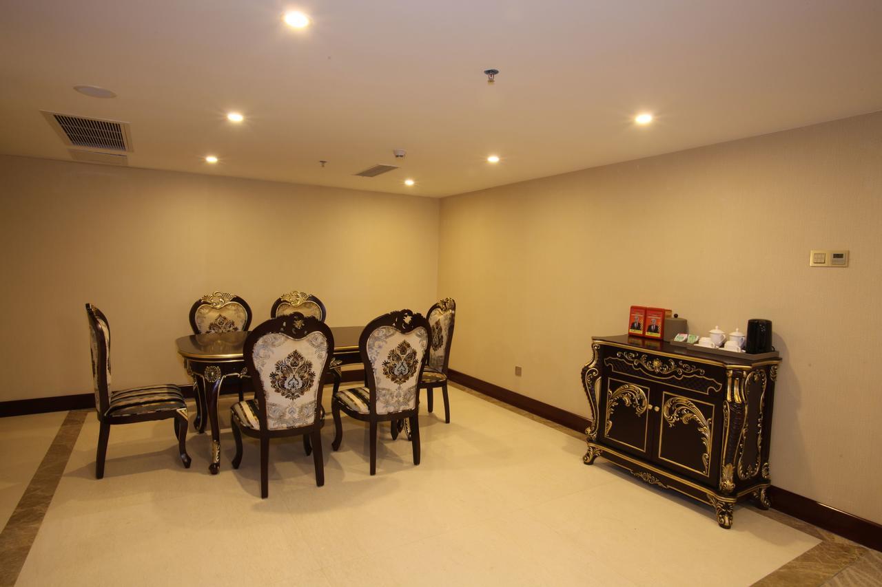 Guangzhou Jin Wan Li Business Hotel Bagian luar foto