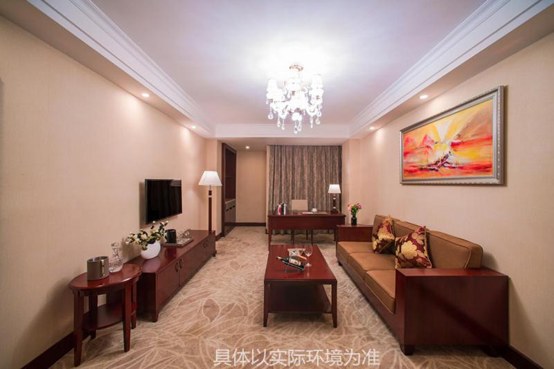 Guangzhou Jin Wan Li Business Hotel Bagian luar foto