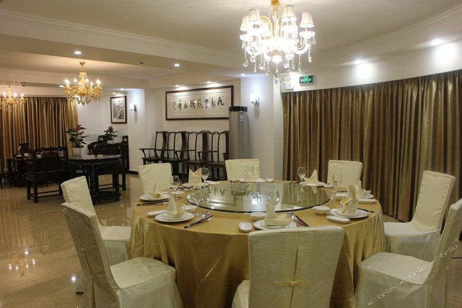 Guangzhou Jin Wan Li Business Hotel Bagian luar foto